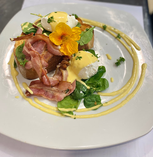 Alfresco's Restaurant & Bar - Hospitality and gastronomy