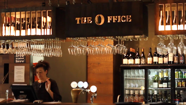 Opinii despre The Office Restaurant and Bar în Cromwell - Hospitality and gastronomy