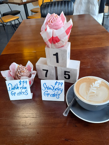 Bird The Word - Hospitality and gastronomy