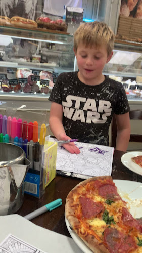 Reviews of La Bella Italia in Lower Hutt - Hospitality and gastronomy