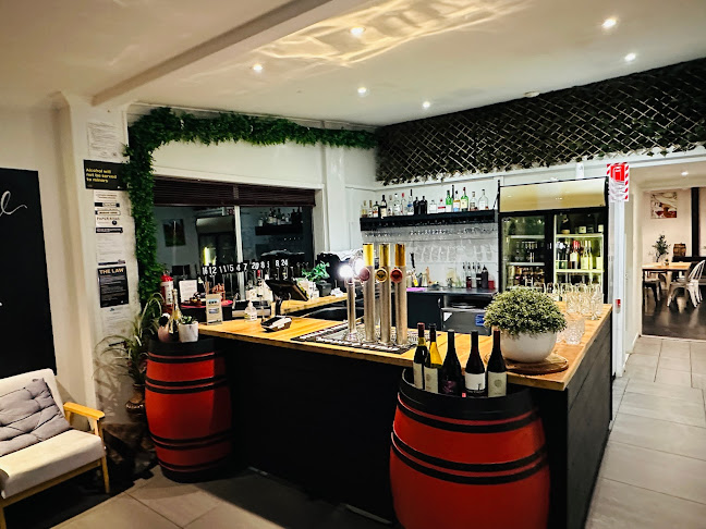 Wingate Lane Cafe, Bar & Restaurant | Function Venue - Hospitality and gastronomy