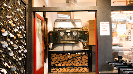 Fire And Slice Woodfired Pizzeria