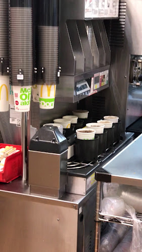 Opinii despre McDonald's Pakuranga în Auckland - Hospitality and gastronomy