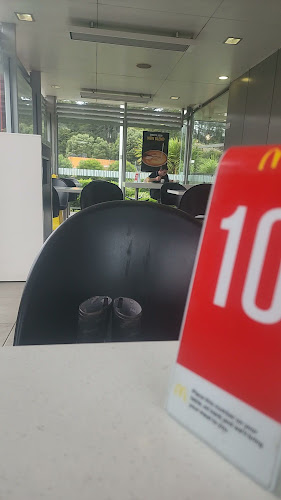 Opinii despre McDonald's Huntly în Huntly - Hospitality and gastronomy