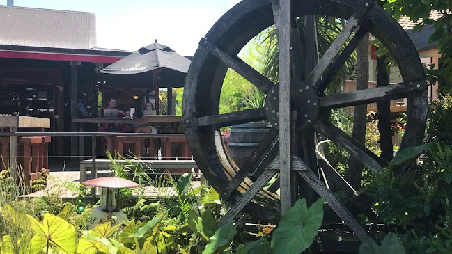 Reviews of Grace O'Malley's Irish Inn Whitianga in Whitianga - Hospitality and gastronomy