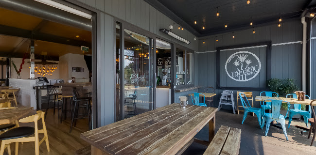 Coast Bar - Bites & Brews Orewa - Hospitality and gastronomy
