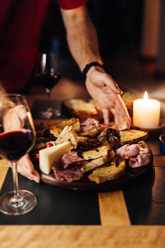 Opinii despre Vesuvio Jazz & Tapas Bar în Christchurch - Hospitality and gastronomy