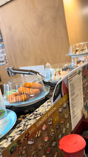 Comentarii opinii despre Sushi Train