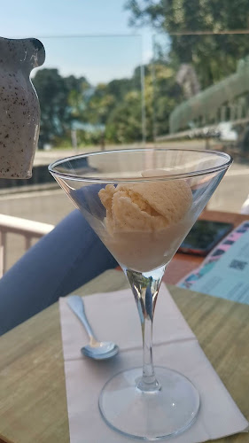 Comentarii opinii despre Regatta Bar And Eatery