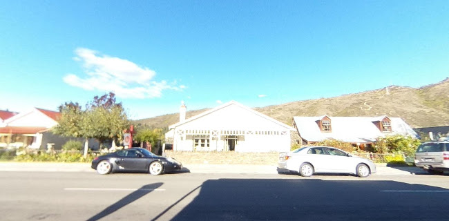 Comments and reviews of clyde village store & cafe