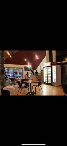 Comentarii opinii despre Golden Crust Pizza