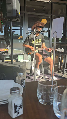 Opinii despre Black Salt Bar & Eatery în Auckland - Hospitality and gastronomy