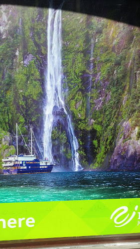 Opinii despre The London în Queenstown - Hospitality and gastronomy