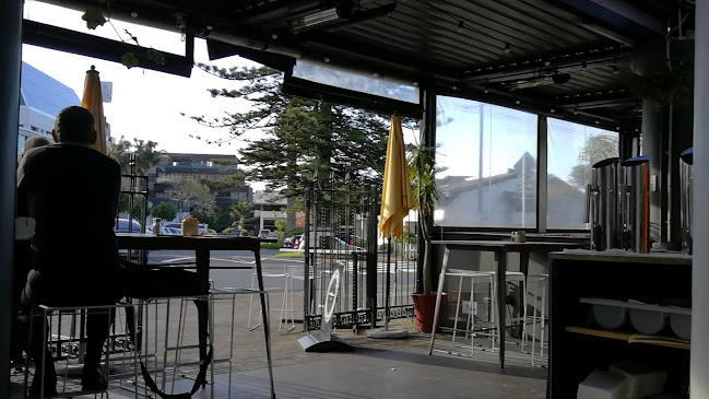 Opinii despre Seven Hills Cafe, Restaurant and Bar în Auckland - Hospitality and gastronomy