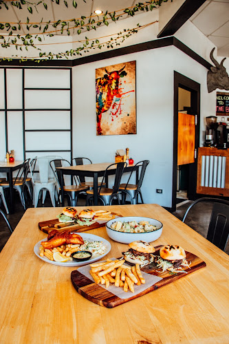 Comentarii opinii despre The Barn Burger & Grill