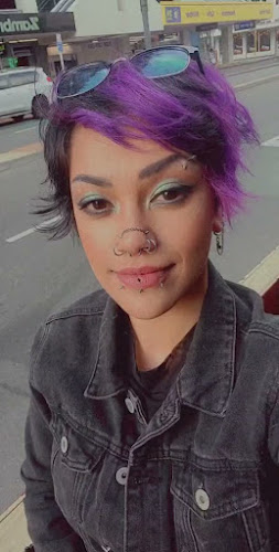 Shady Lady - Wellington