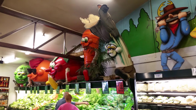 Reviews of Growers Direct Market in Christchurch - Hospitality and gastronomy