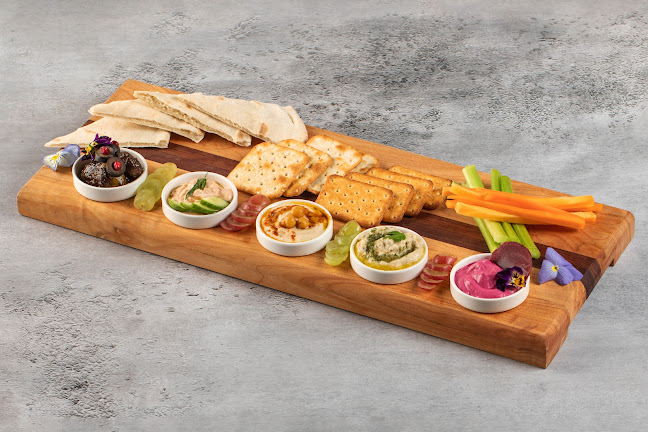 Chic Persian Restaurant - Bar - رستوران ایرانی - Hospitality and gastronomy