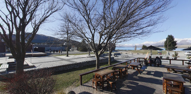 Mackenzies Cafe Bar & Grill