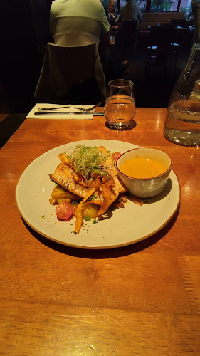 Mackenzies Cafe Bar & Grill - Hospitality and gastronomy