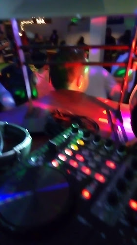 Opinii despre Backyard Bar în Auckland - Hospitality and gastronomy