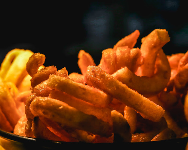 Iguana Street Bar & Restaurant - Hospitality and gastronomy