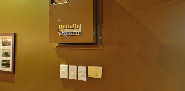 Pla Thong Thai Restaurant & Takeaways - Auckland