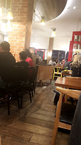 Opinii despre Nando's New Lynn în Auckland - Hospitality and gastronomy