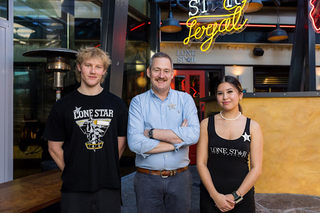 Lone Star Papanui - Hospitality and gastronomy
