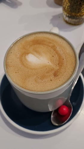 Opinii despre Triangle Espresso în Ashburton - Hospitality and gastronomy