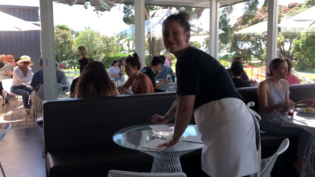 Opinii despre Takapuna Beach Cafe în Auckland - Hospitality and gastronomy