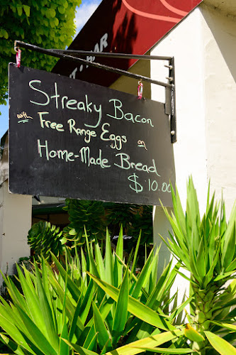 Elevation Cafe, Bar and Restaurant Motueka - Hospitality and gastronomy