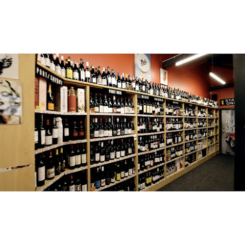 Black Bull LIQUOR Grey Lynn