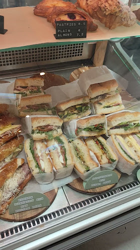 Comentarii opinii despre Cornwall Park Cafe