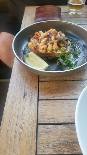 Reviews of The Roaming Giant in Hamilton - Hospitality and gastronomy