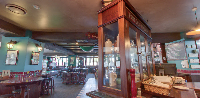 The Rivers Restaurant and Bar