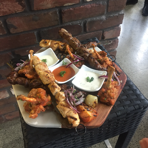 Boteco Cafe & Restaurant