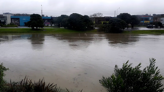 Denny's Wairu Park - Auckland