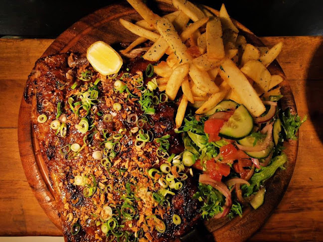 Iguana Street Bar & Restaurant - Hamilton