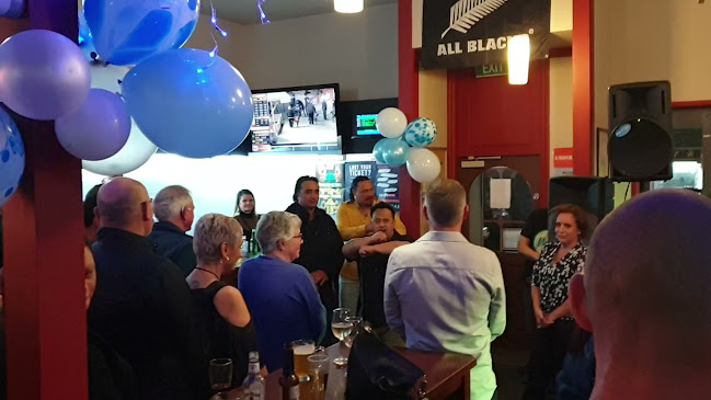 Reviews of Island Bay Bar in Wellington - Hospitality and gastronomy