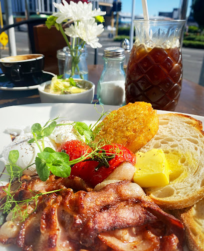 Opinii despre Cucina Cafe în Hamilton - Hospitality and gastronomy