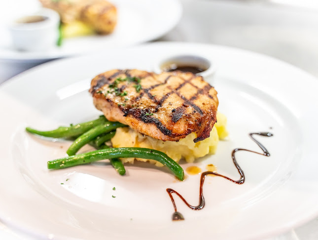 Opinii despre New Brew Cafe Bar & Restaurant în Auckland - Hospitality and gastronomy