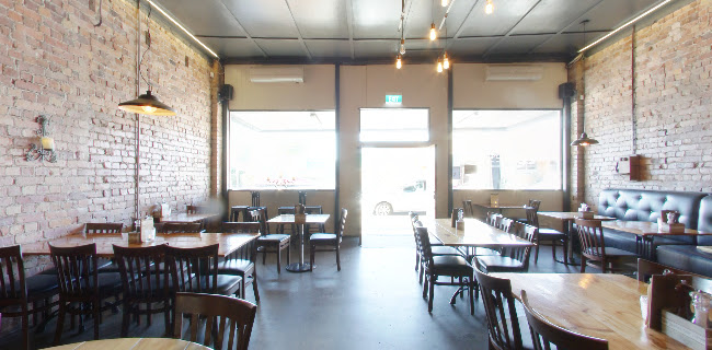 Red Earth Bistro and Wine Bar - Auckland