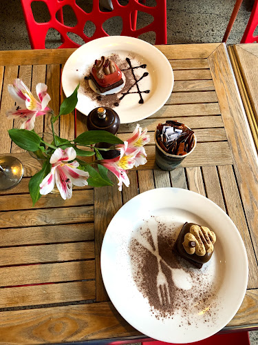 Cafe Hibiscus - Hospitality and gastronomy