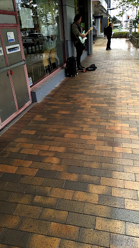 1 Memorial Drive, New Lynn, Auckland 0600, New Zealand