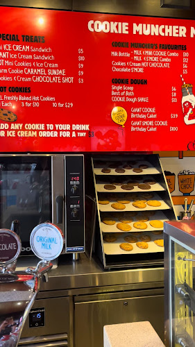 Reviews of Cookie Muncher Cookie Bar in Queenstown - Hospitality and gastronomy