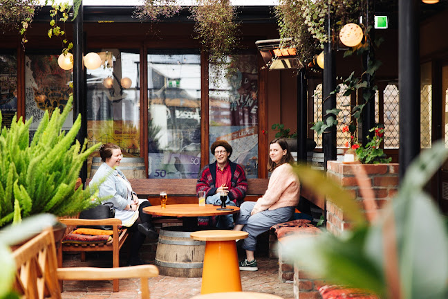 Comentarii opinii despre Vesuvio Jazz & Tapas Bar