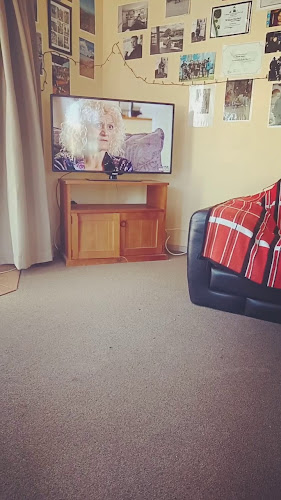 SK LUNCH BAR AND TAkEAWAY - Hospitality and gastronomy