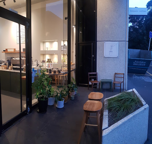 The Vant Garde - Auckland