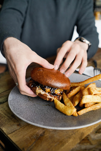 Comentarii opinii despre Deep Cafe